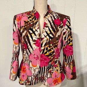 Andre Oliver floral 3/4 sleeves with zipper closure blazer
